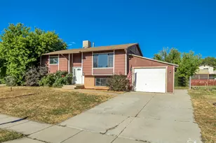 2252 S 400 W, Clearfield, UT 84015 - Photo 31