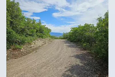 6 S Red Fox Way W #6, Fairview, UT 84629 - Photo 3