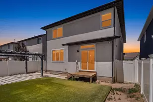 4184 E Sun Crest Dr, Eagle Mountain, UT 84005 - Photo 23