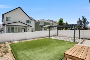 4184 E Sun Crest Dr, Eagle Mountain, UT 84005 - Photo 25