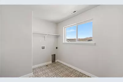 4184 E Sun Crest Dr, Eagle Mountain, UT 84005 - Photo 17
