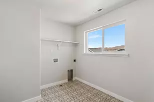 4184 E Sun Crest Dr, Eagle Mountain, UT 84005 - Photo 17