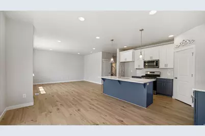 4184 E Sun Crest Dr, Eagle Mountain, UT 84005 - Photo 7