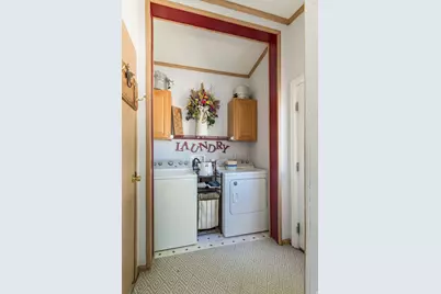 3660 S Vernal Avenue Ave E, Vernal, UT 84078 - Photo 3