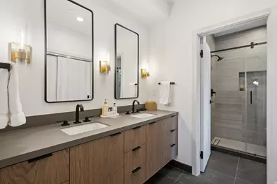 8200 Royal St E #50, Deer Valley, UT 84060 - Photo 29
