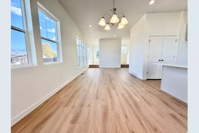 1650 N Main St, Layton, UT 84041 - Photo 5