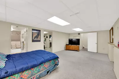 8029 S Angel St E, Sandy, UT 84070 - Photo 13