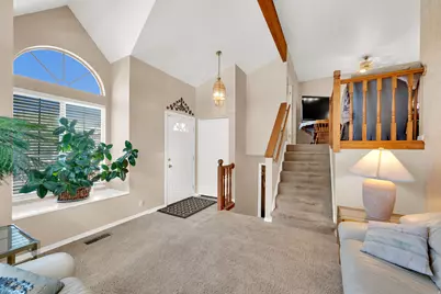 8029 S Angel St E, Sandy, UT 84070 - Photo 3