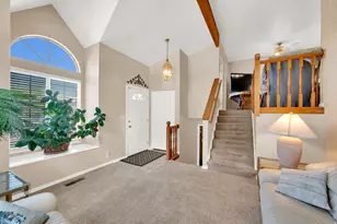 8029 S Angel St E, Sandy, UT 84070 - Photo 3