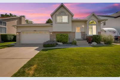 8029 S Angel St E, Sandy, UT 84070 - Photo 17