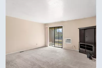 5673 S Aspen Ct, South Ogden, UT 84403 - Photo 9