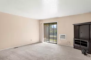 5673 S Aspen Ct, South Ogden, UT 84403 - Photo 9