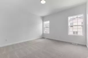8218 W Diamond Peak Way, Magna, UT 84044 - Photo 17
