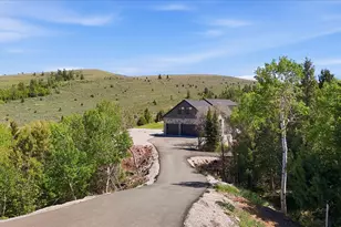 984 S Crossed Arrows Cir, Garden City, UT 84028 - Photo 103