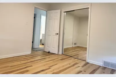 10 W Valley Dr S, Salt Lake City, UT 84107 - Photo 15