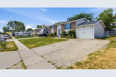 6134 S Misty Way W, Salt Lake City, UT 84118 - Photo 3