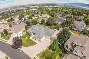 943 Lillywood Ln, North Salt Lake, UT 84054 - Photo 49