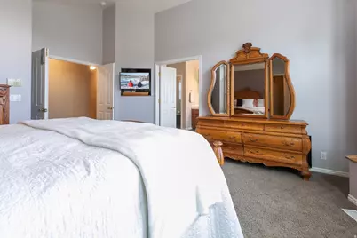 943 Lillywood Ln, North Salt Lake, UT 84054 - Photo 23