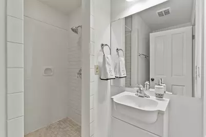 148 S 300 E, Logan, UT 84321 - Photo 13