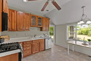 148 S 300 E, Logan, UT 84321 - Photo 7