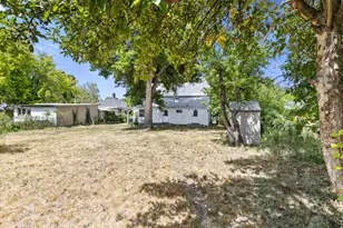 148 S 300 E, Logan, UT 84321 - Photo 21