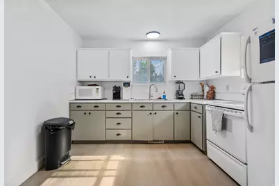 477 W 1800 N, Provo, UT 84604 - Photo 5