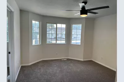 1051 E Sara Ln S, Ogden, UT 84404 - Photo 11