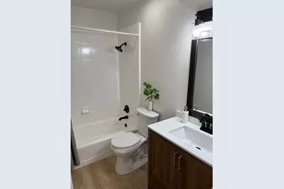 1051 E Sara Ln S, Ogden, UT 84404 - Photo 13