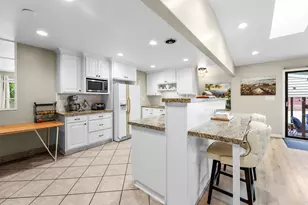 9505 S Garnet Dr E, Sandy, UT 84094 - Photo 11