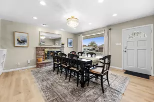 9505 S Garnet Dr E, Sandy, UT 84094 - Photo 5