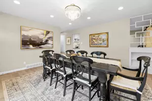 9505 S Garnet Dr E, Sandy, UT 84094 - Photo 7