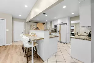 9505 S Garnet Dr E, Sandy, UT 84094 - Photo 9