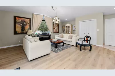9505 S Garnet Dr E, Sandy, UT 84094 - Photo 19