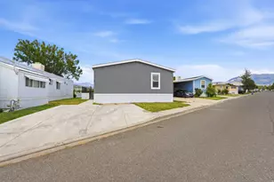 3860 Midland Dr, Roy, UT 84067 - Photo 23