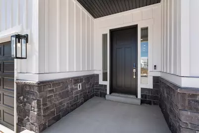 58 S Crimson Way #306, Mapleton, UT 84664 - Photo 3