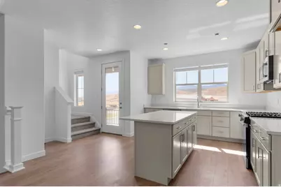 7344 W Stonecrop Rd, West Jordan, UT 84081 - Photo 13