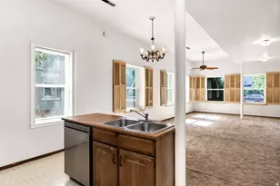 299 W Center St, Logan, UT 84321 - Photo 9