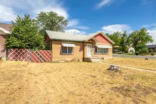 193 S Locust St E, Clearfield, UT 84015 - Photo 25