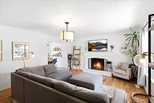 126 E 200 N, Bountiful, UT 84010 - Photo 5