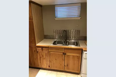1215 S Main St, Orem, UT 84059 - Photo 23