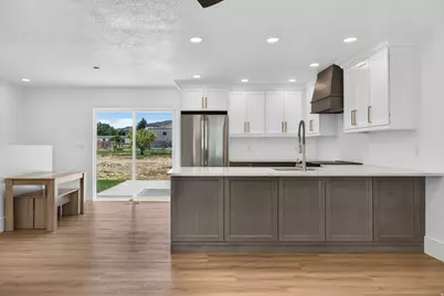 4546 N Tumbleweed Dr, Enoch, UT 84721 - Photo 9