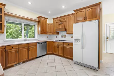 1327 N 850 E, Pleasant Grove, UT 84062 - Photo 15