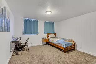 360 E Center St, Centerville, UT 84014 - Photo 11