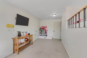 360 E Center St, Centerville, UT 84014 - Photo 17