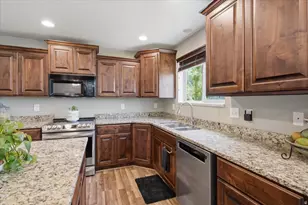 1109 N 3300 W, Layton, UT 84041 - Photo 11