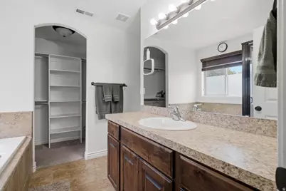 1109 N 3300 W, Layton, UT 84041 - Photo 17