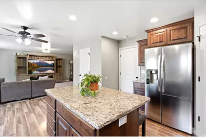 1109 N 3300 W, Layton, UT 84041 - Photo 13
