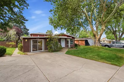 116 W 600 N, Clearfield, UT 84015 - Photo 3
