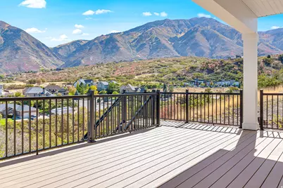 792 N Mountain View Dr, Elk Ridge, UT 84651 - Photo 3