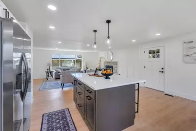 4535 S Driftwood W, Taylorsville, UT 84123 - Photo 7